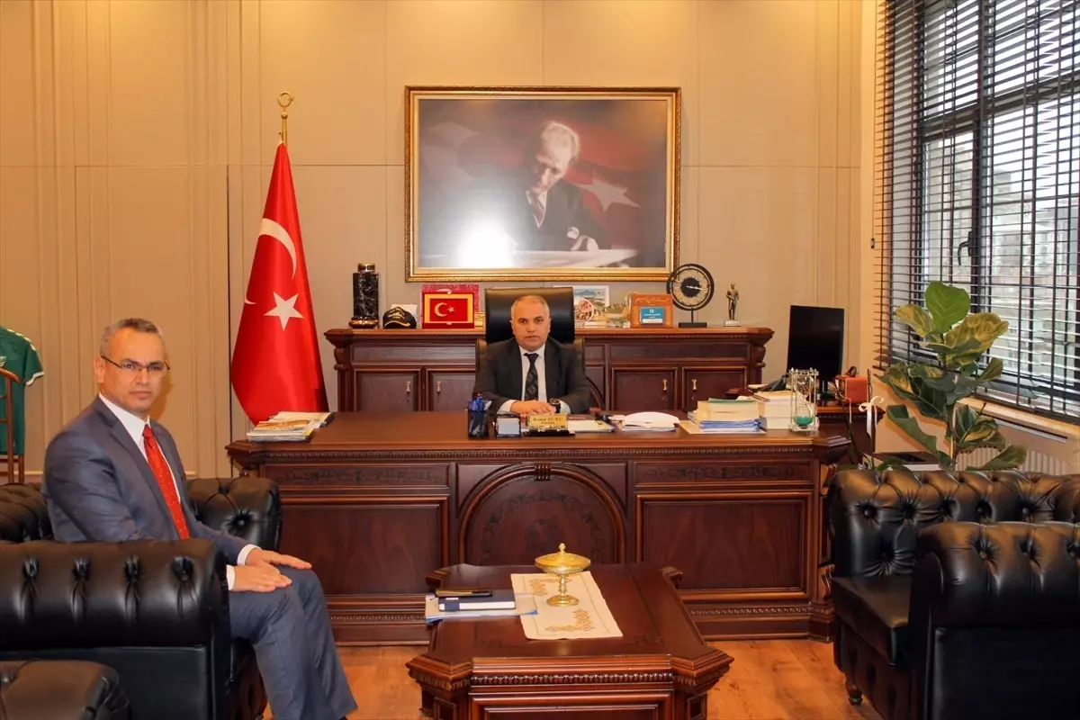 Kayıtlı Amirliğe Ziyaret