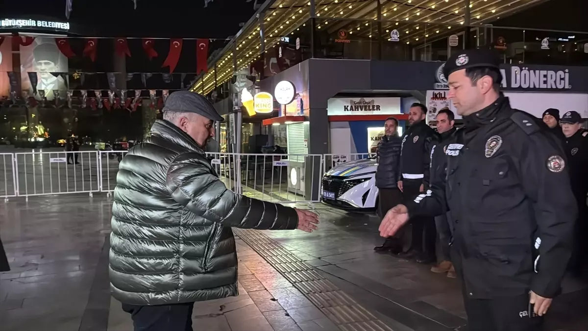 Yılbaşı Kutlaması: Jandarma ve Polis Görevde