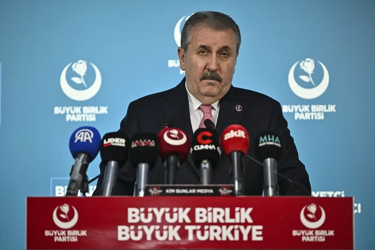 BBP Genel Başkanı Destici, basın toplantısı düzenledi Açıklaması