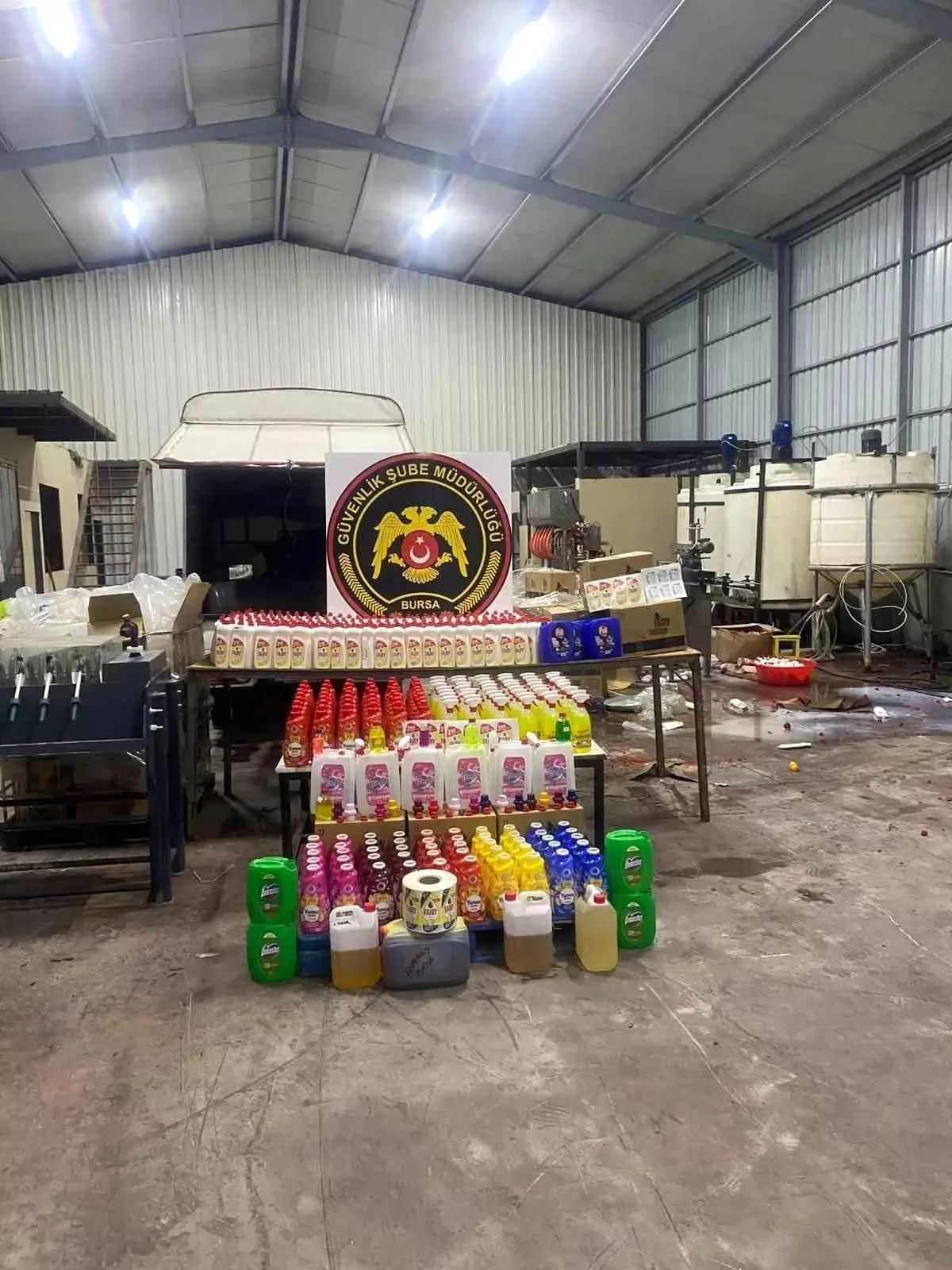 Bursa\'da Sahte Temizlik Ürünleri Operasyonu