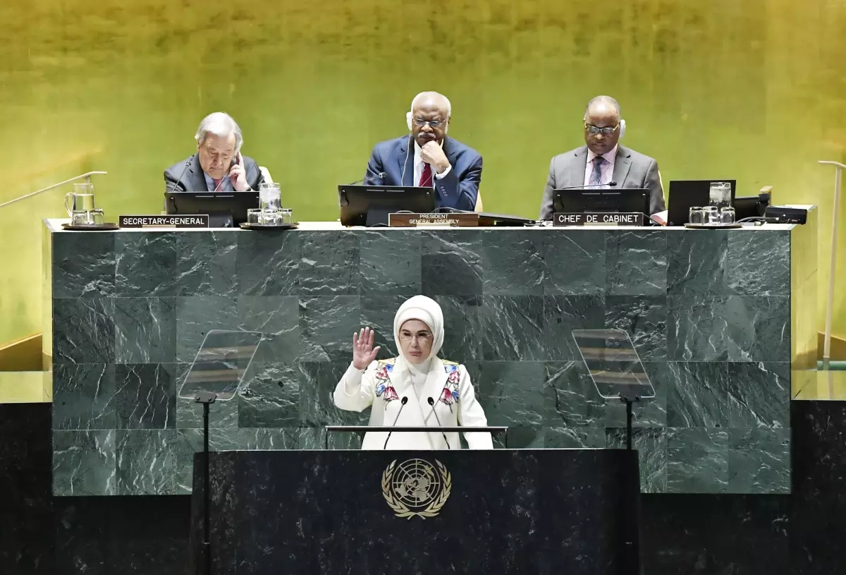 Emine Erdoğan, Gazze ve \'Sıfır Atık\' faaliyetlerini 2025\'te sürdürdü