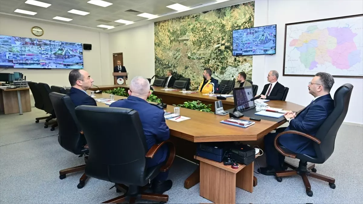 Eskişehir\'de Yılbaşı Tedbirleri Denetlendi