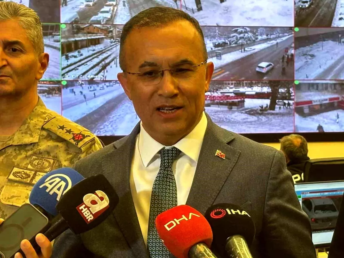 Gaziantep\'te yılbaşı gecesi 2 bin 613 araç ve 12 bin 117 personel görev başında