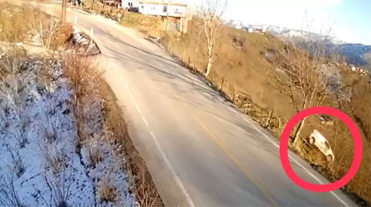 Fındık Bahçesine Uçan Araç Kamera Kaydında