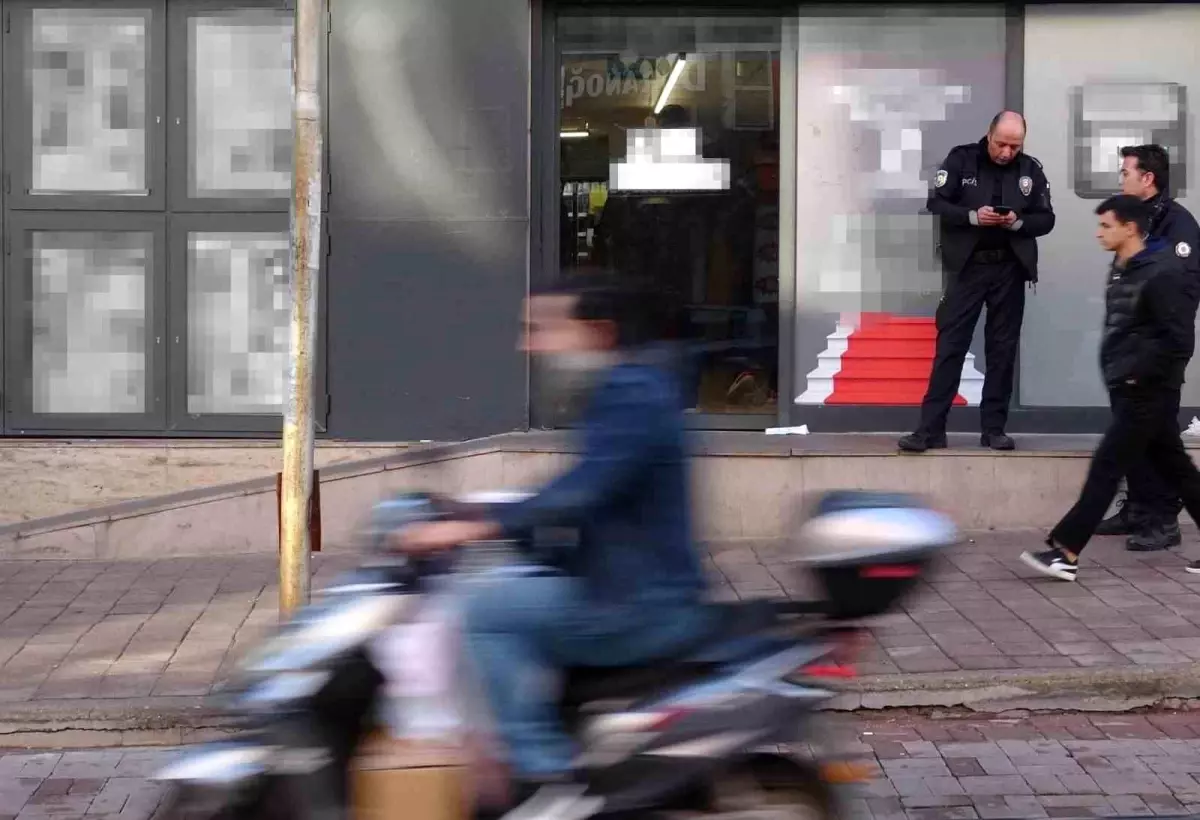 Antalya\'da Market Hırsızlığı Kanlı Bitti