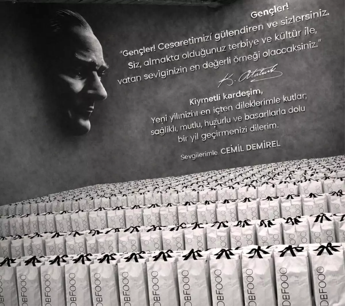 Cemil Demirel\'den Kışlık Mont İhtiyaç Sahibi Çocuklara