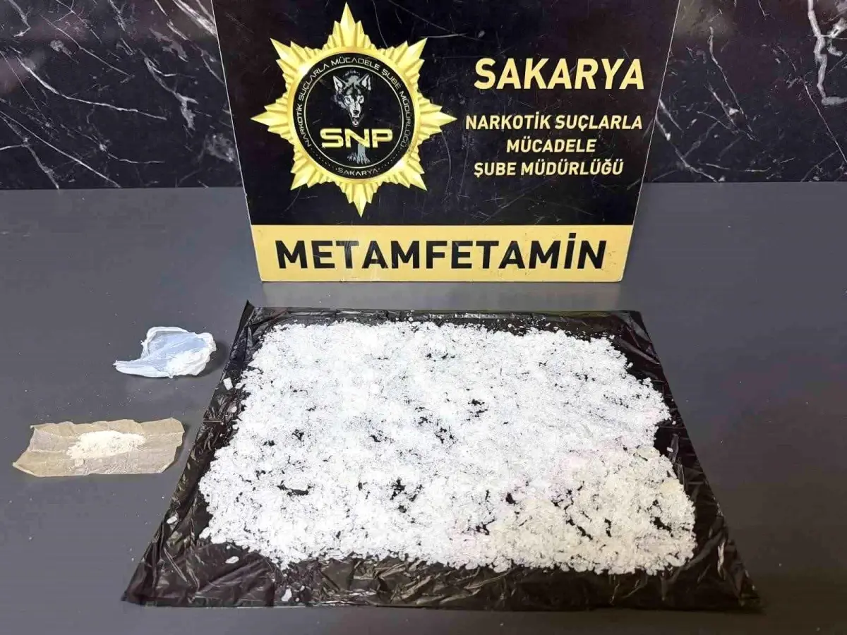 İstanbul\'dan Zonguldak\'a Uyuşturucu Sevkiyatına Operasyon