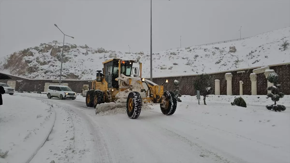 Mardin\'de Karla Mücadele Devam Ediyor