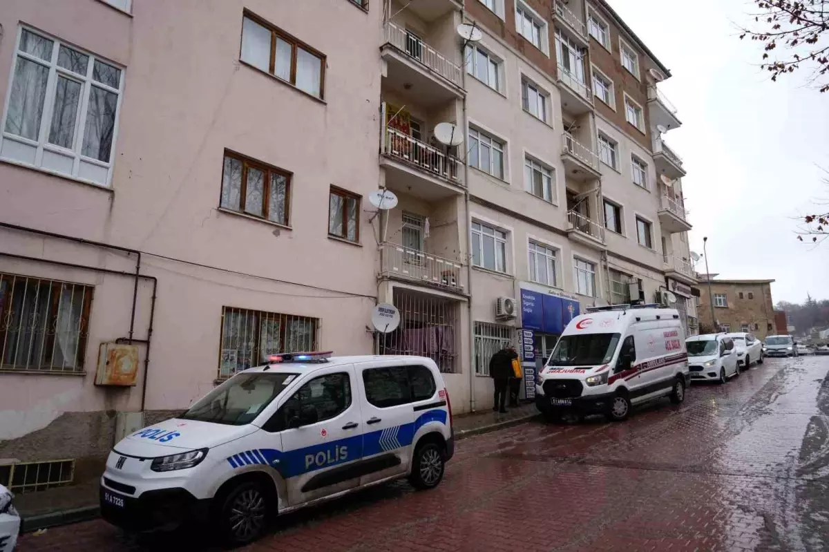 Niğde'de Çift Evlerinde Ölü Bulundu