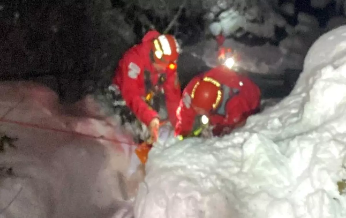 Rize\'de kayıp 2 kişinin kazada hayatını kaybettiği ortaya çıktı