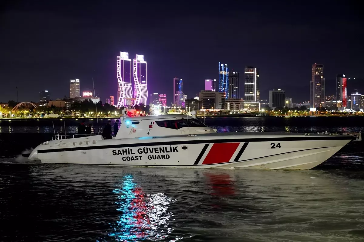 Sahil Güvenlik, Ege Denizi\'nde yılbaşında da görev başında