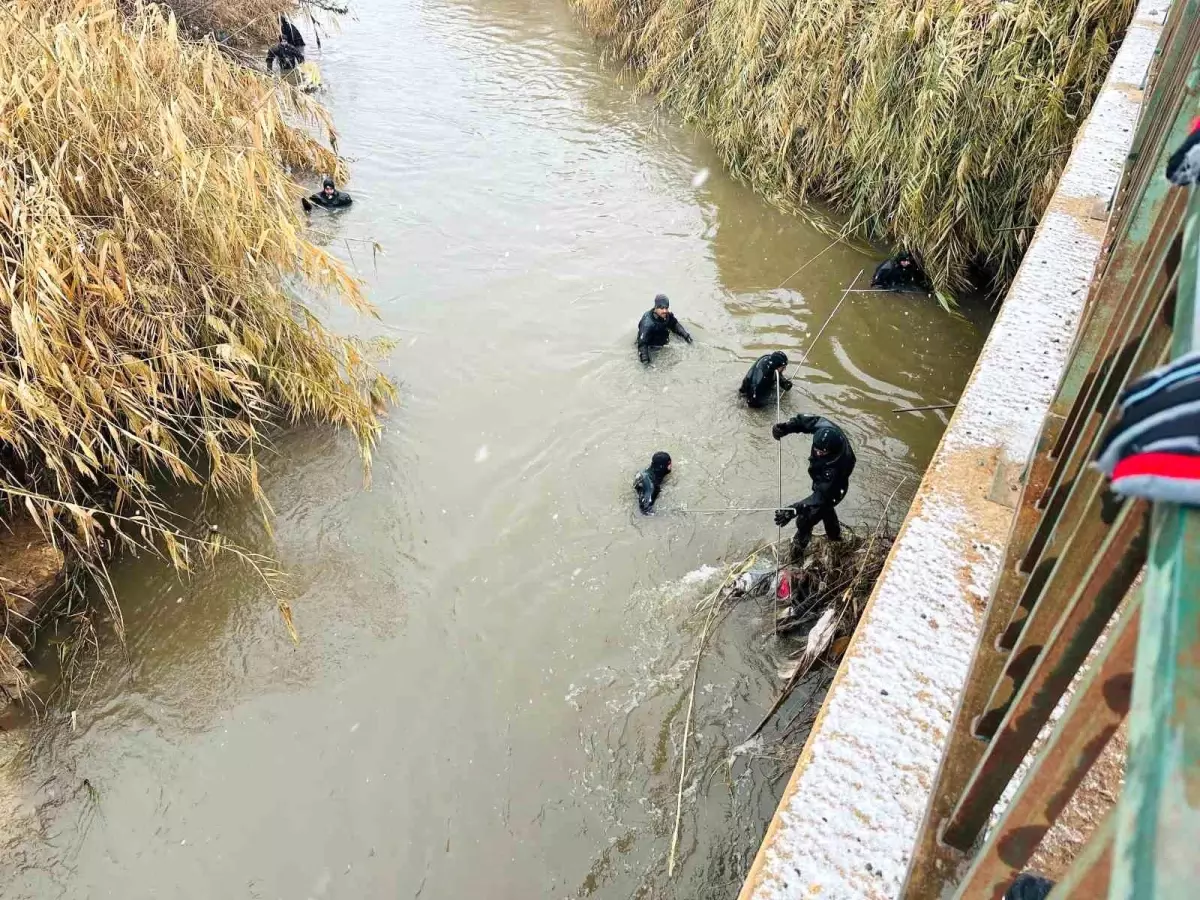 Harran\'da Kayıp Sürücü İçin Arama Devam Ediyor