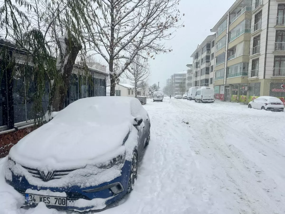 Tunceli\'de Kış Lastiği Olmayan Araçlara Yasak