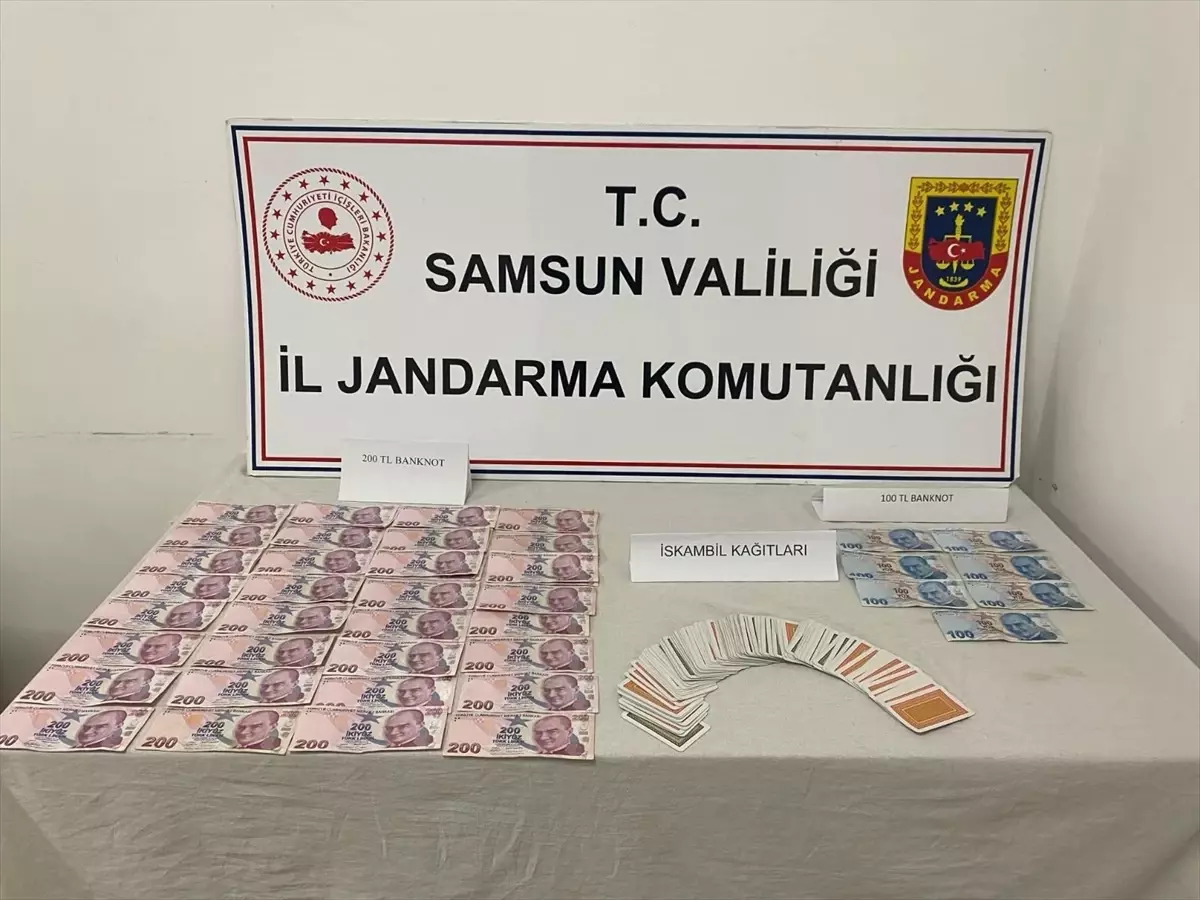 Çarşamba\'da Kumar Operasyonu: 12 Kişiye Cezası Kesildi