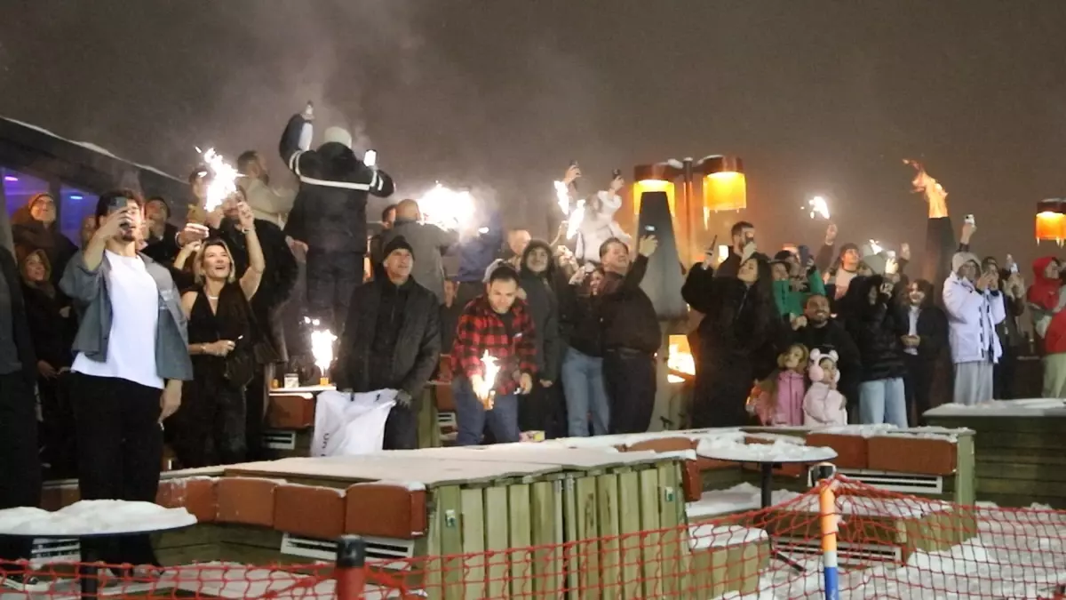 Palandöken\'de Coşku Dolu Yeni Yıl Kutlaması