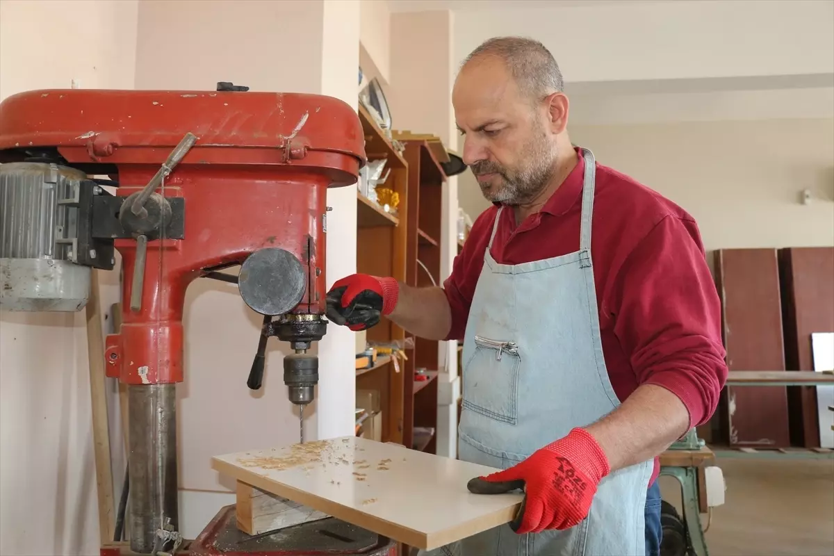 Şehmus Yaman, Okulu Güzelleştiriyor