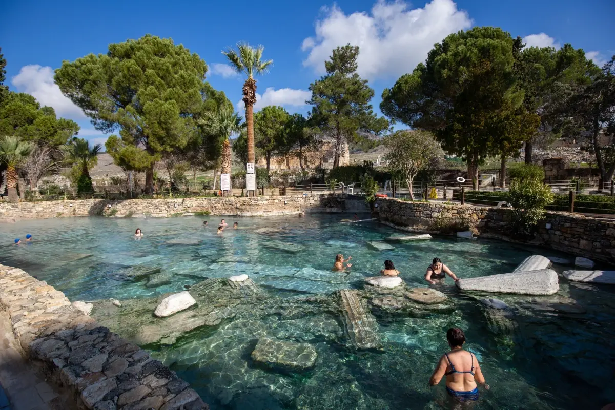 Bakan Ersoy, 2025\'te En Çok Ziyaret Edilen Müzeleri Açıkladı