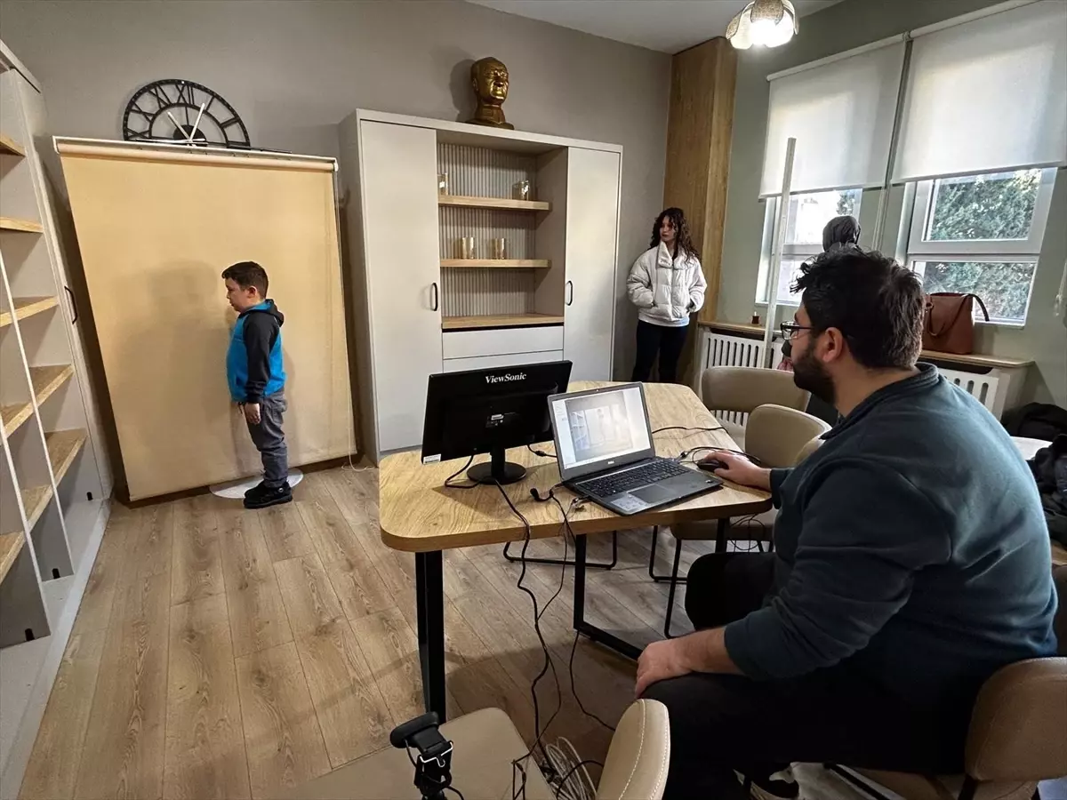 Kucaklaşma Zamanı Projesi Bucak\'ta