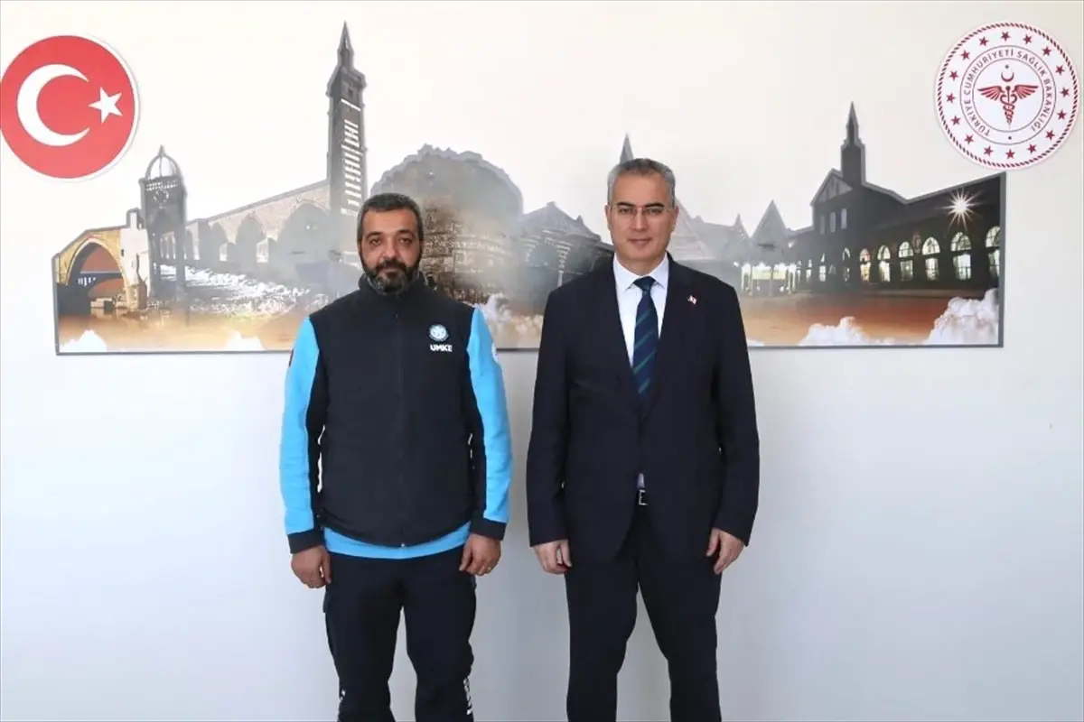 Diyarbakır\'da Anne ve Bebek UMKE ile Hastaneye Kaldırıldı