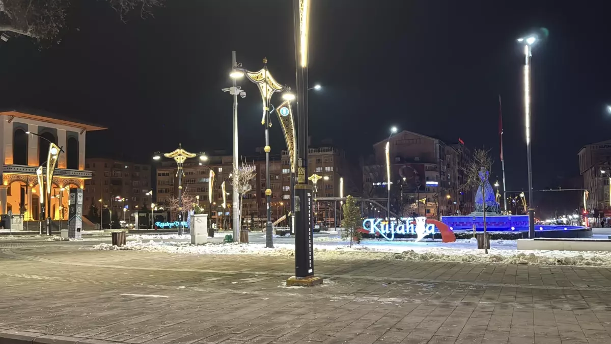 Eskişehir ve Kütahya\'da Eğitime Ara