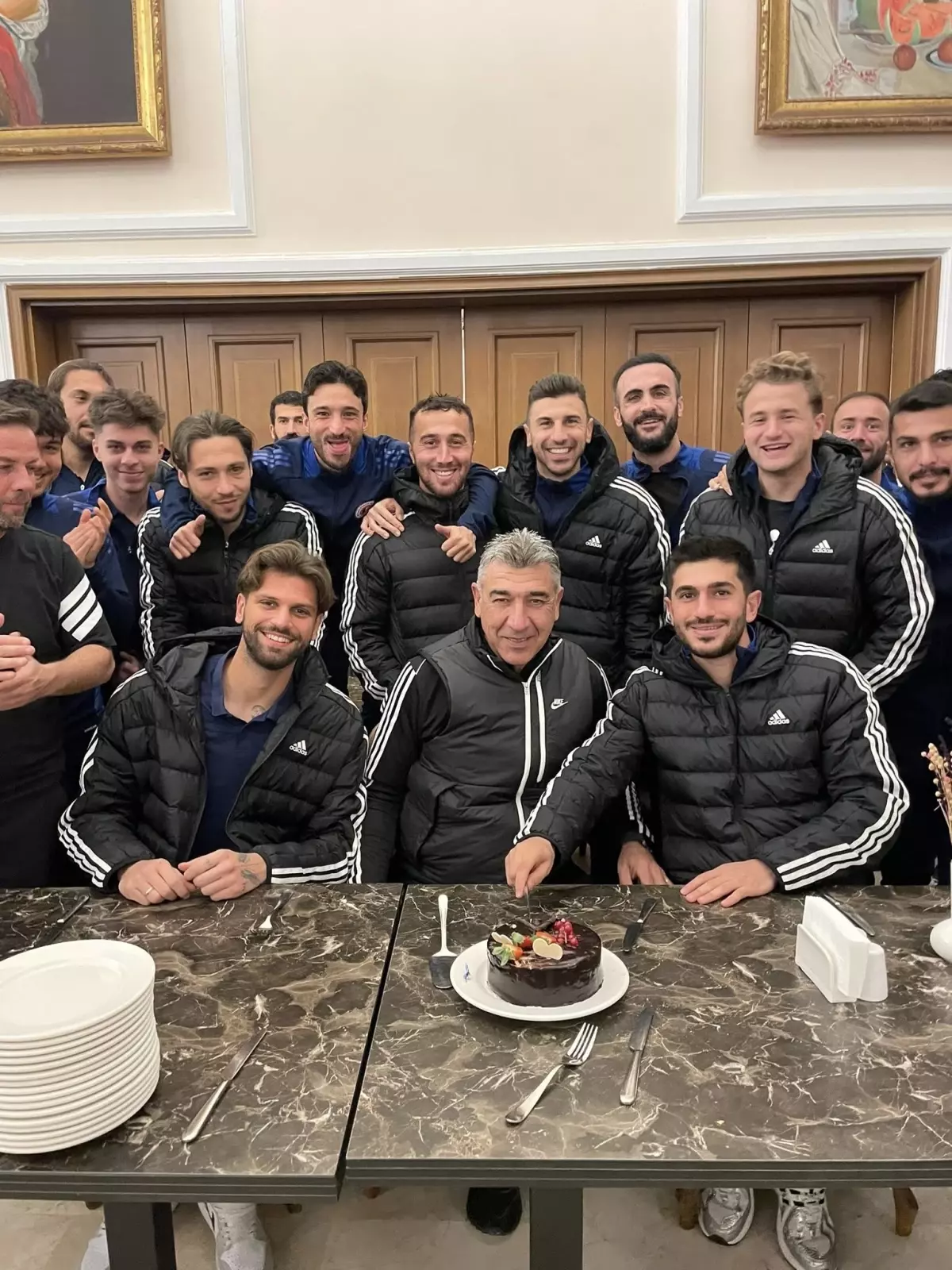 Fethiyespor\'dan Doğum Günü Kutlaması