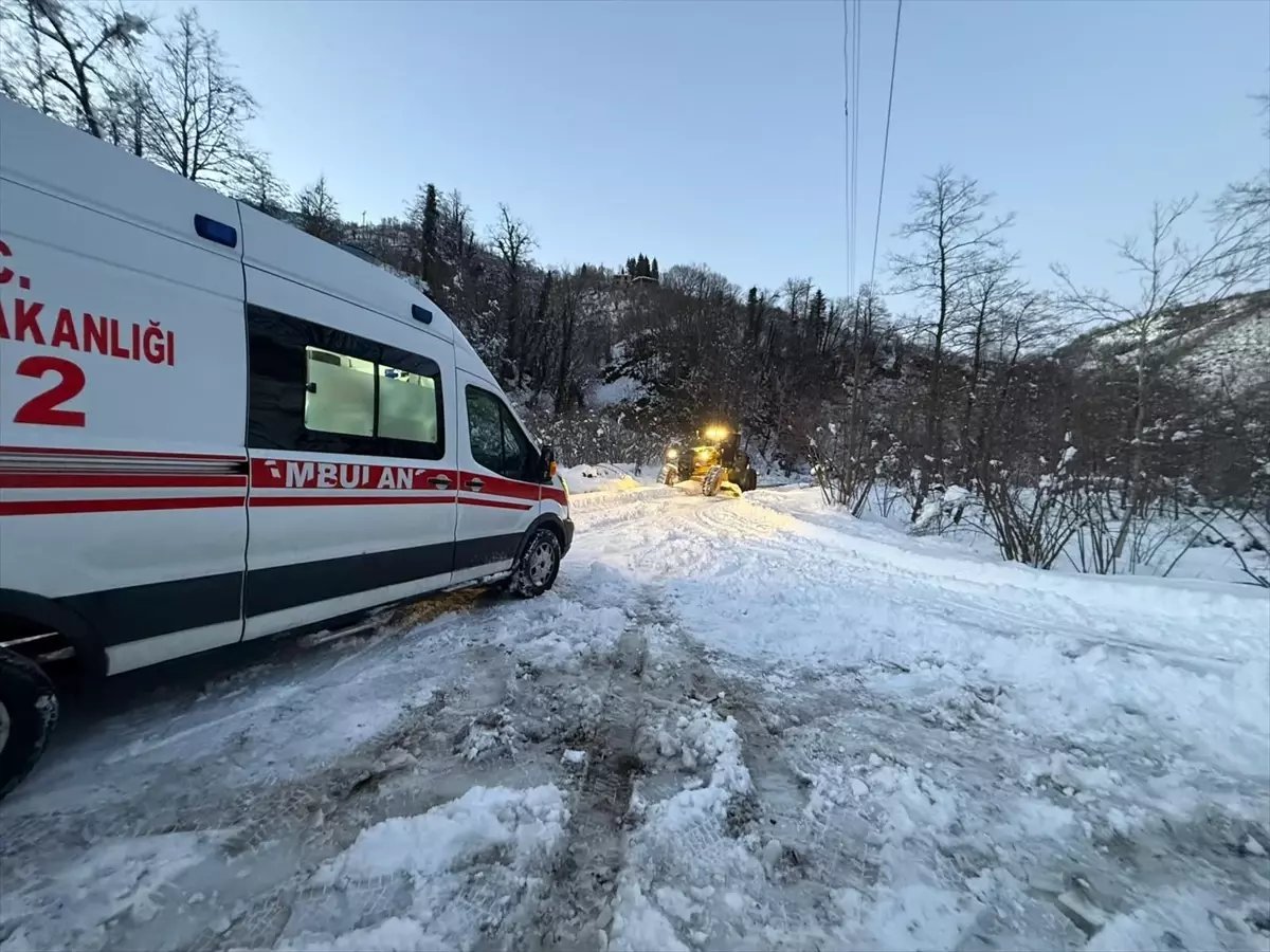 Görme Engelli Hastaya UMKE\'den Yardım