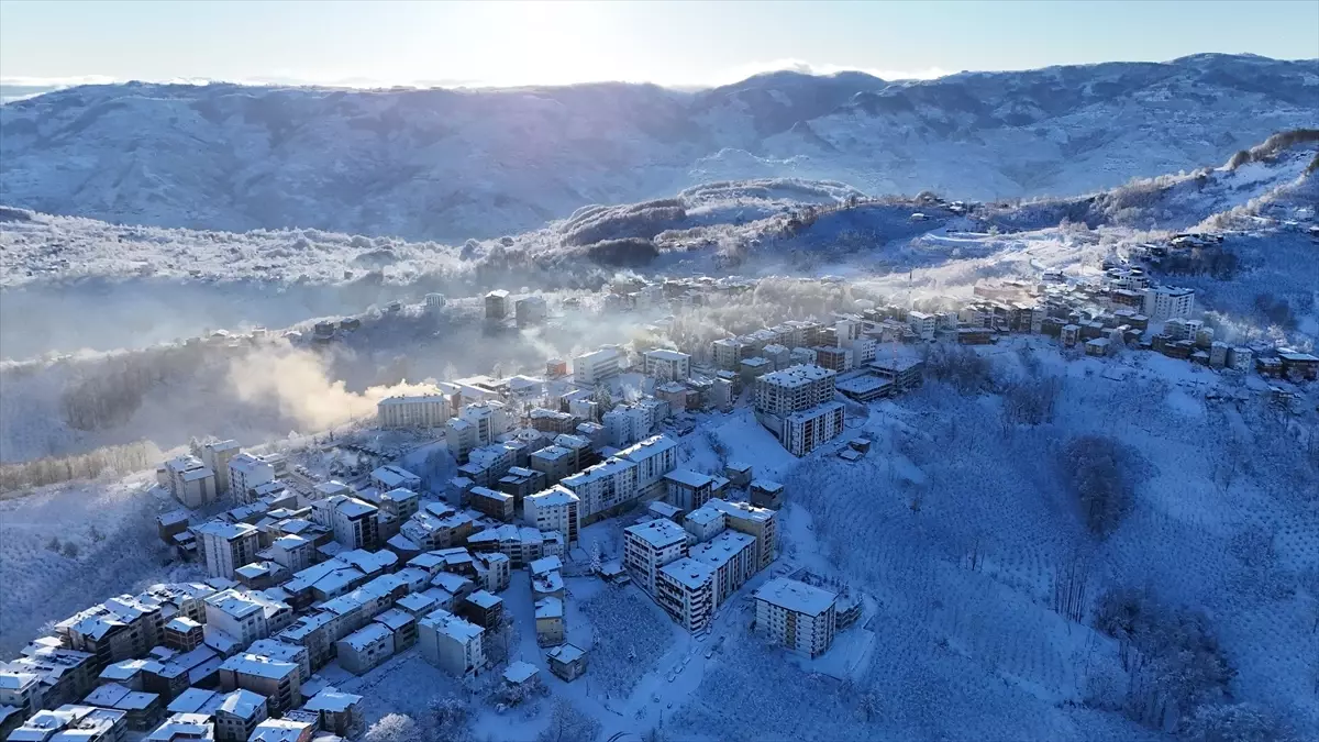 Kar Yağışı 1327 Yerleşim Yerini Etkiledi