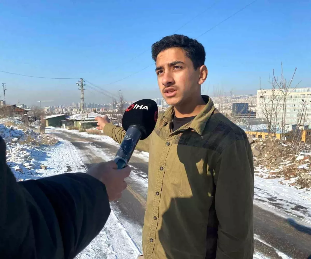 Ankara\'da Sahipsiz Köpek Saldırısı