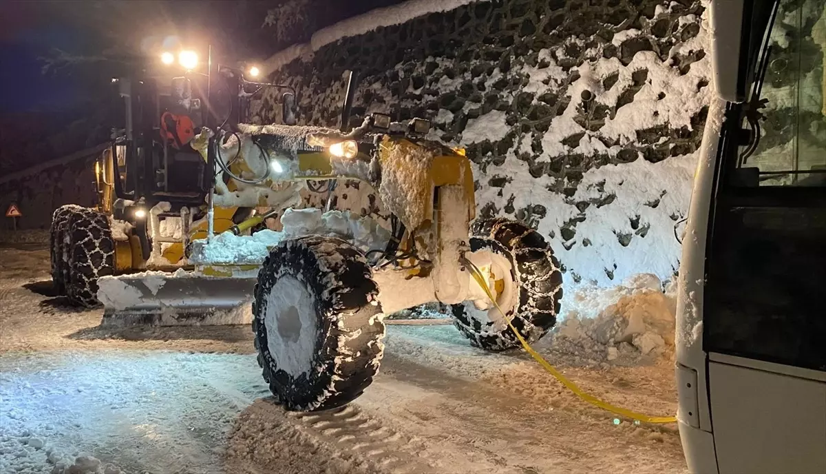 Samsun\'da Kar Yağışı Hayatı Olumsuz Etkiledi