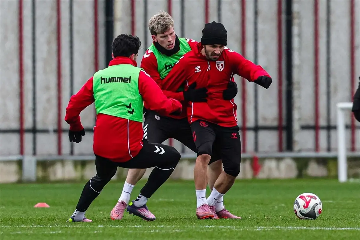 Samsunspor Fenerbahçe\'ye Hazırlanıyor