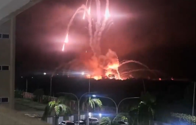 ABD, Venezuela'ya karadan da müdahaleye başladı; halk başkenti terk ediyor