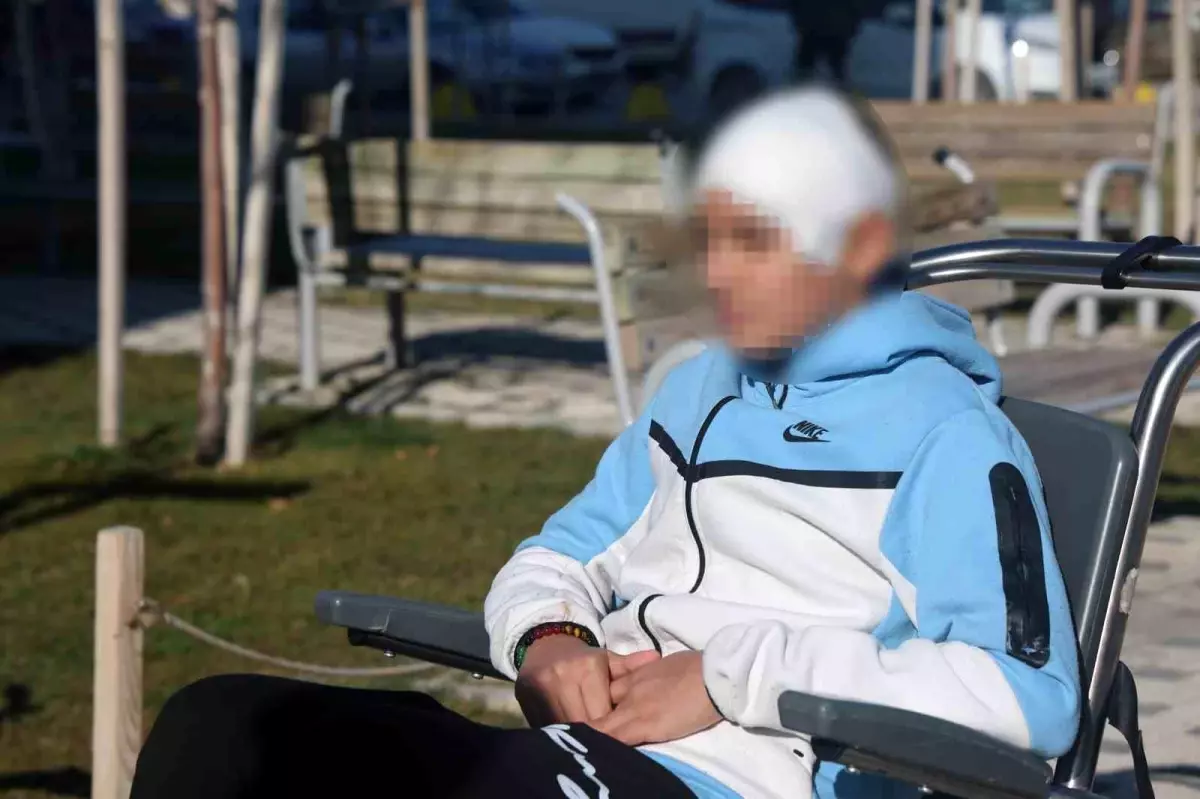 Konya\'da Çocuk Arkadaşını Taşla Yaraladı