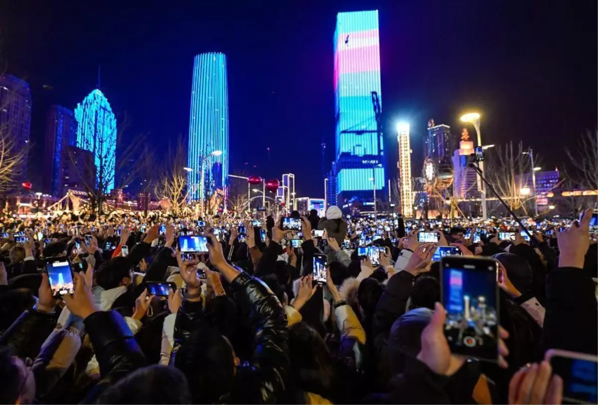 Çin\'de Yeni Yıl Seyahatleri %20,3 Artış Gösterdi