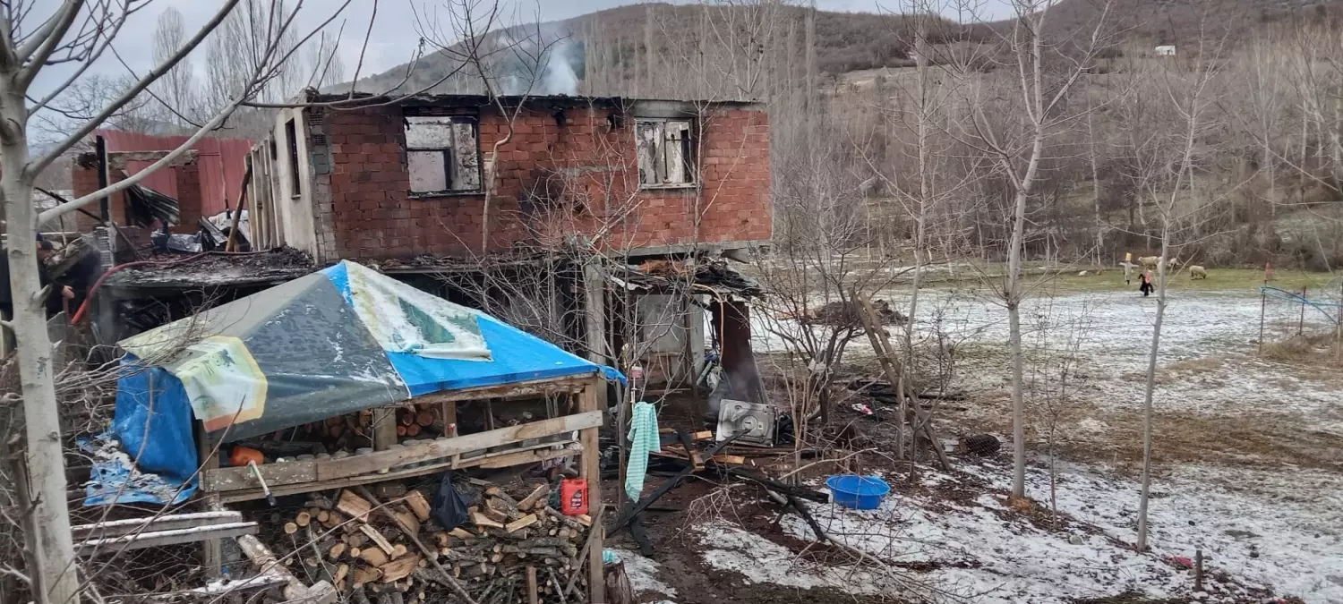 Vezirköprü\'de Yangın: 2 Kişi Hayatını Kaybetti