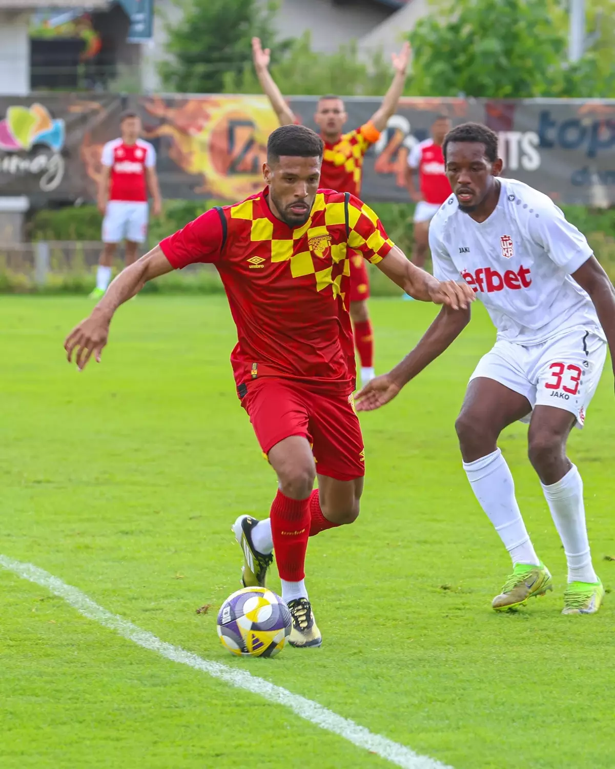Göztepe CSKA 1948 ile Hazırlık Maçı Yapacak
