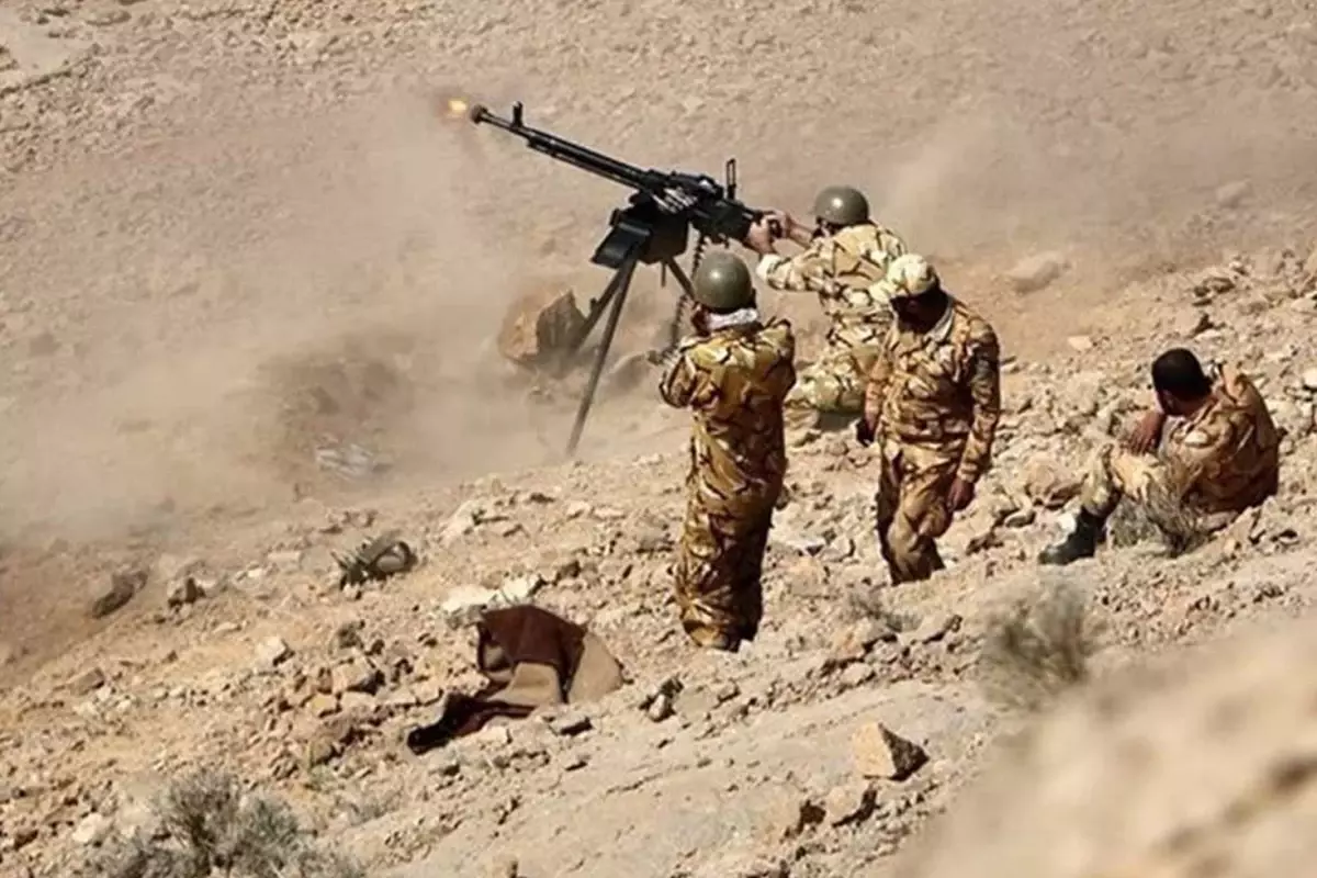 İran\'da olaylar sürerken Pakistan sınırında çatışma