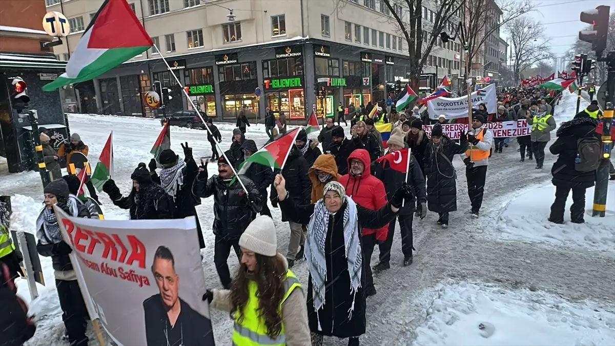 Stockholm\'de İsrail ve ABD\'ye Protesto