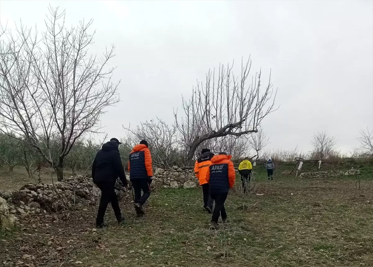 Demirci\'de Kaybolan Kadın İçin Arama Başlatıldı