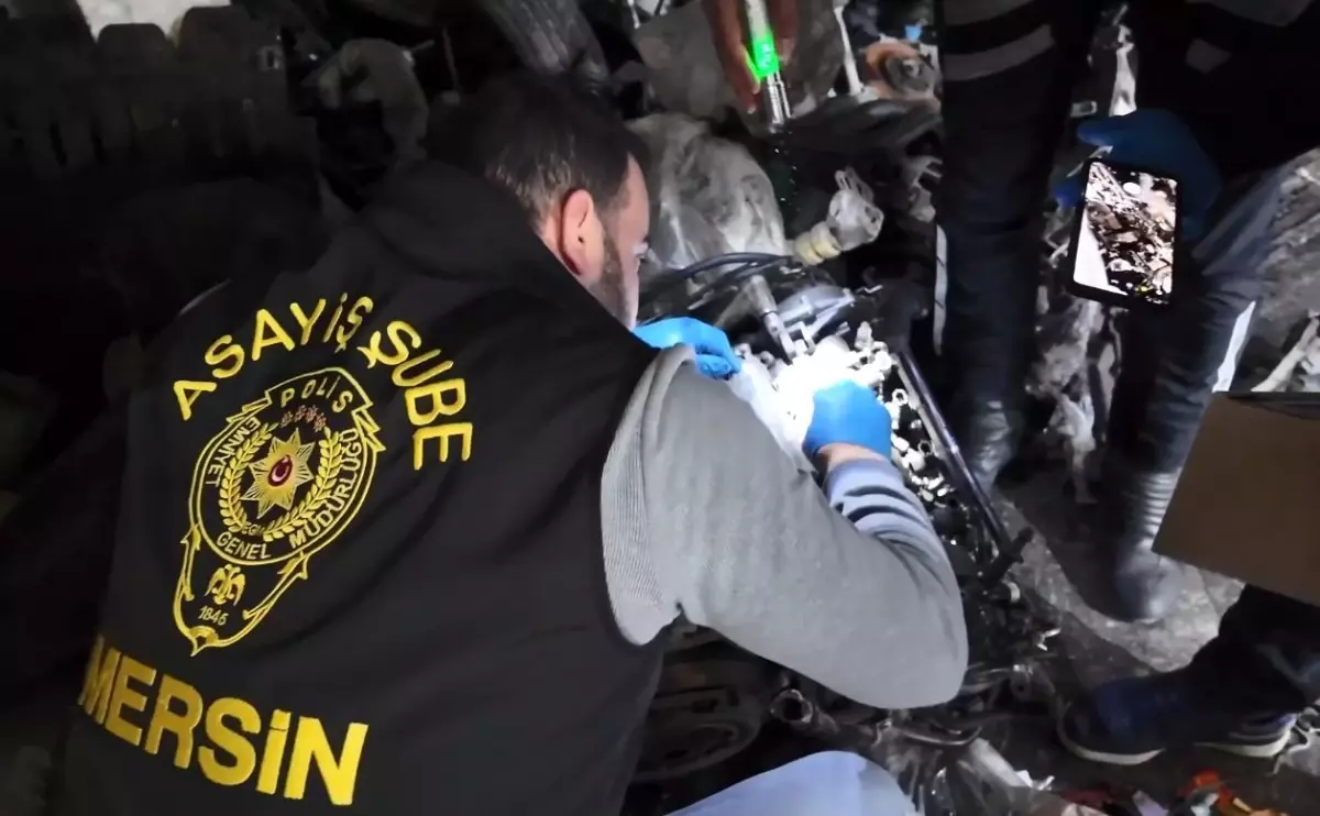 Mersin\'de Change Araç Çetesi Çökertildi