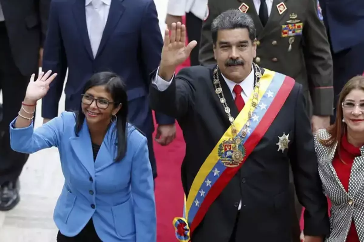 Trump: Maduro\'nun atadığı başkan yardımcısı, bize ne istersek yapmaya hazır olduğunu söyledi