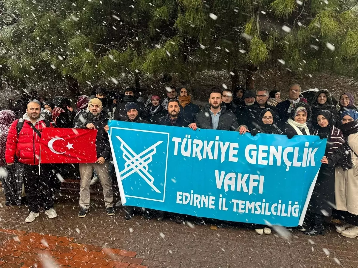 TÜGVA\'dan Gazze\'ye Destek Mitingi