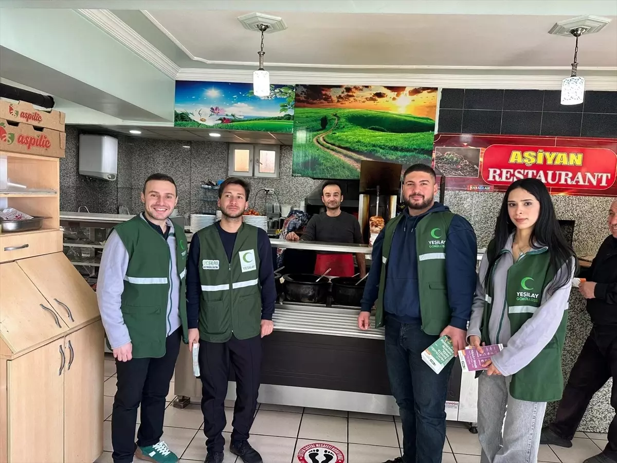 Yeşilay\'dan Akseki Esnafına Ziyaret