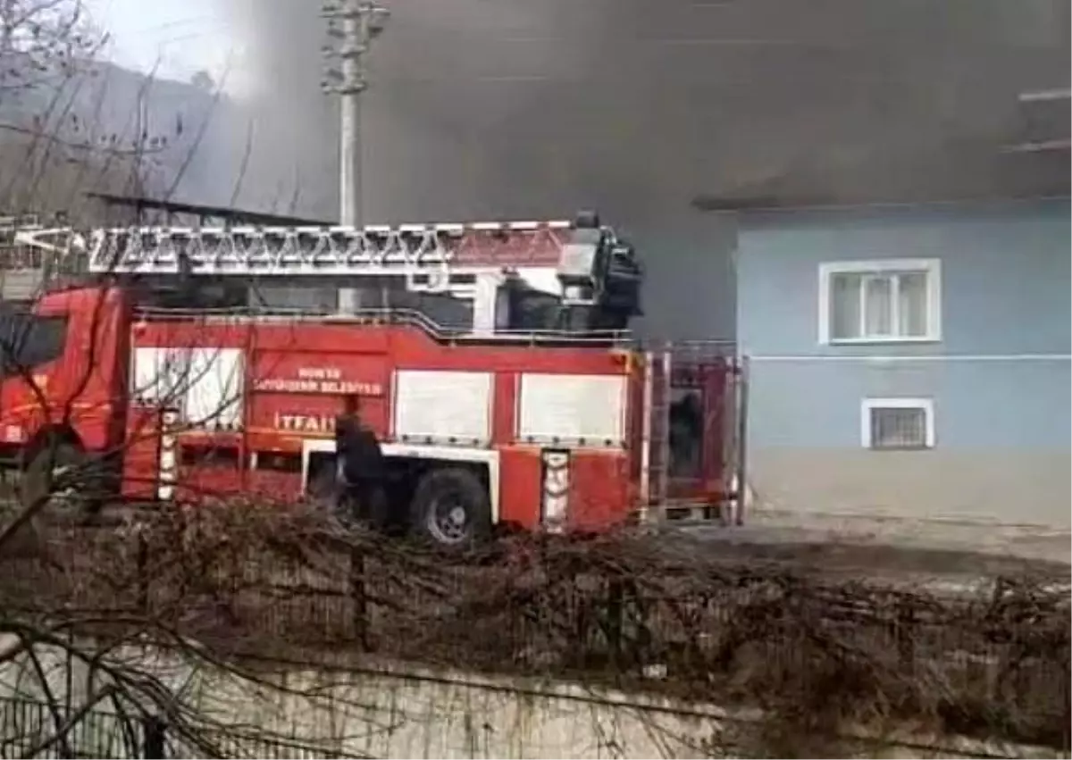 Akşehir\'de Ev Yangını: 1 Yaralı