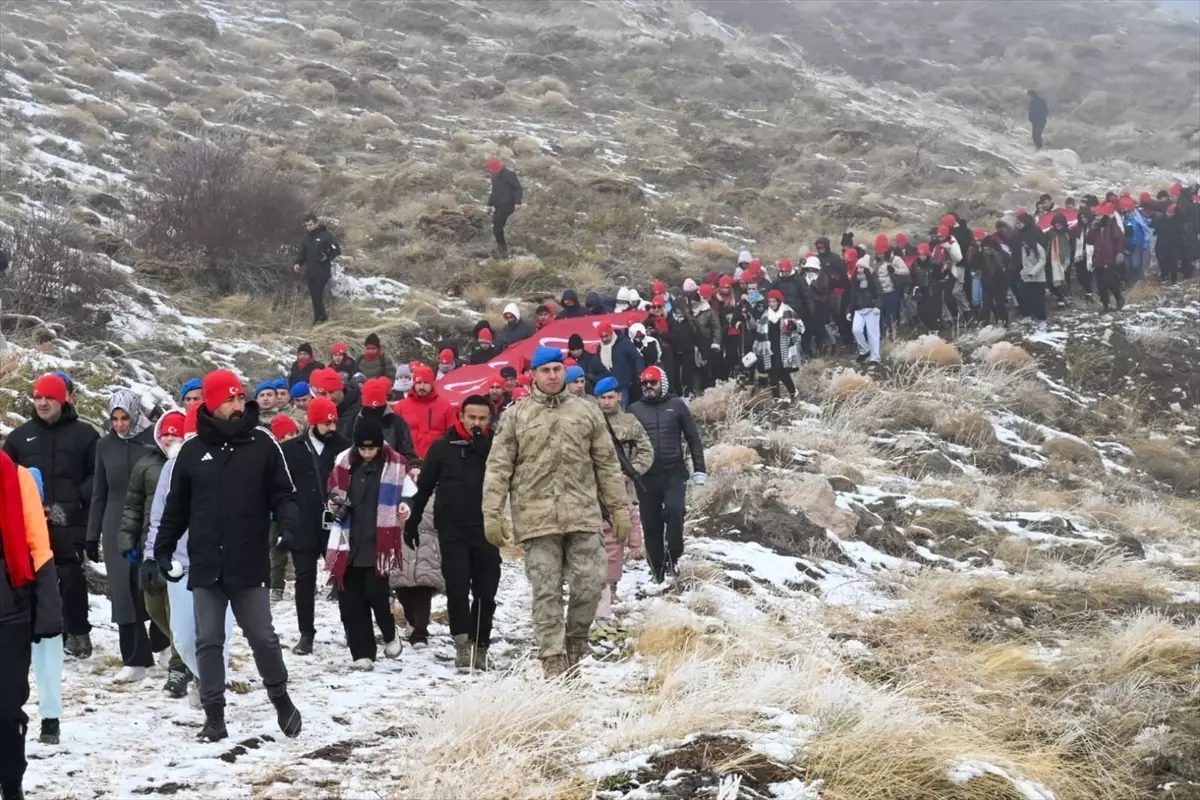 Antalya\'da Sarıkamış şehitleri için anma programı ve yürüyüş düzenlendi