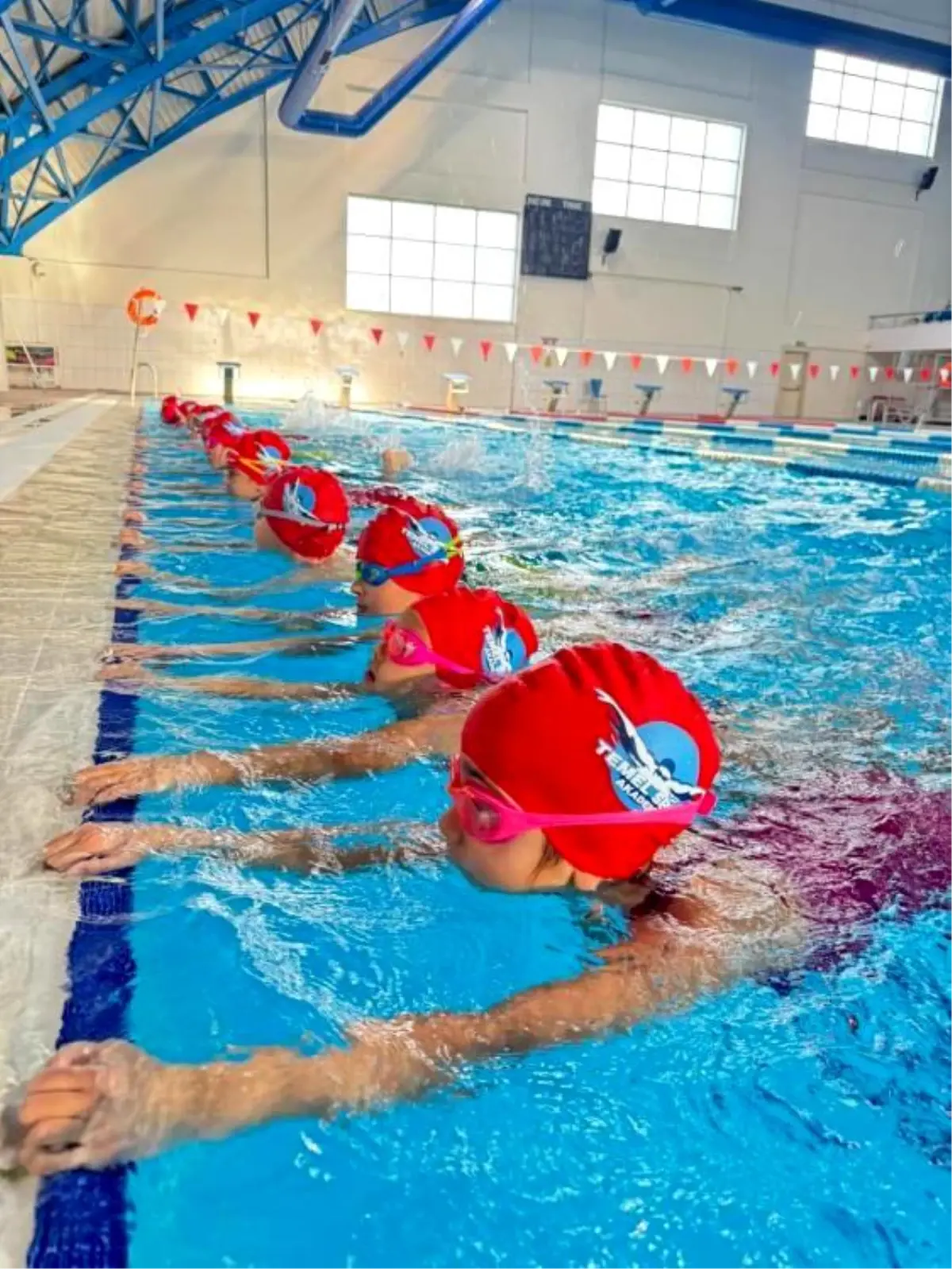 Bilecik\'te Yüzme Antrenmanları Devam Ediyor