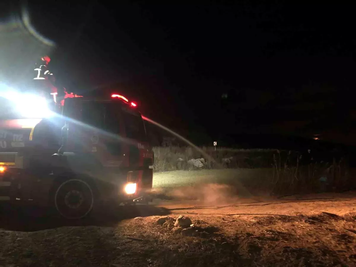 Bucak\'ta Sazlık Yangını Kontrol Altına Alındı