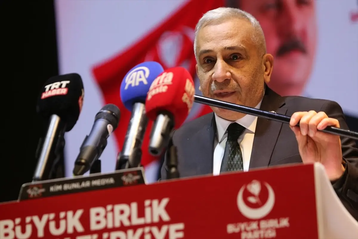 Destici\'den ABD\'nin Venezuela Müdahalesine Tepki