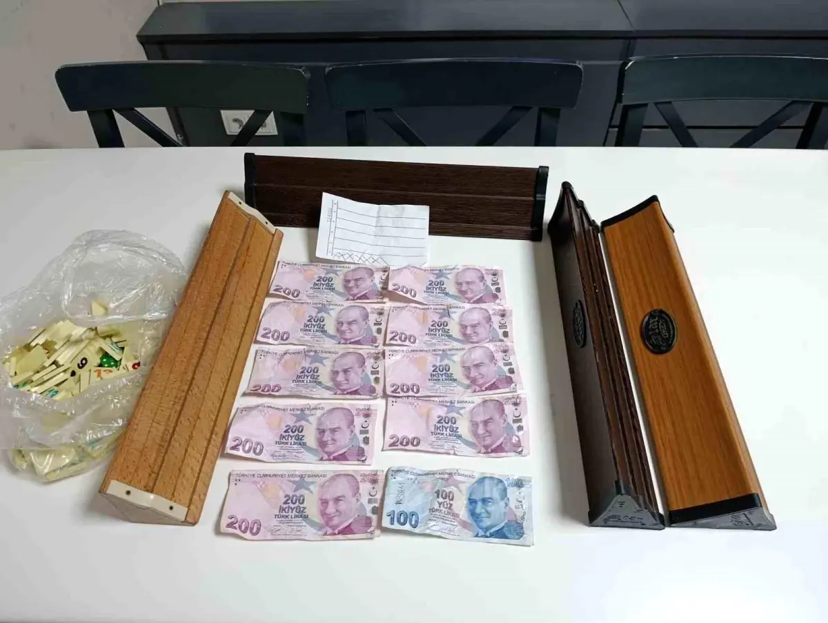 Tekkeköy\'de Kumar Denetimi: 3 Kişiye Ceza Kesildi