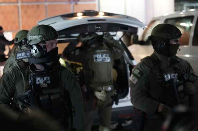 Maduro ve eşi yarın federal mahkemede hakim karşısına çıkıyor Maduro ve eşi yarın federal mahkemede hakim karşısına çıkıyor