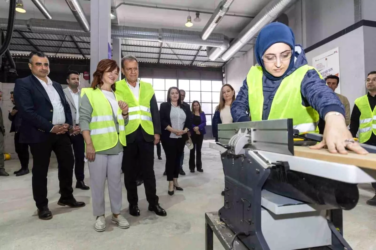 Mersin Büyükşehir Belediyesi, sosyal belediyecilikte örnek oldu